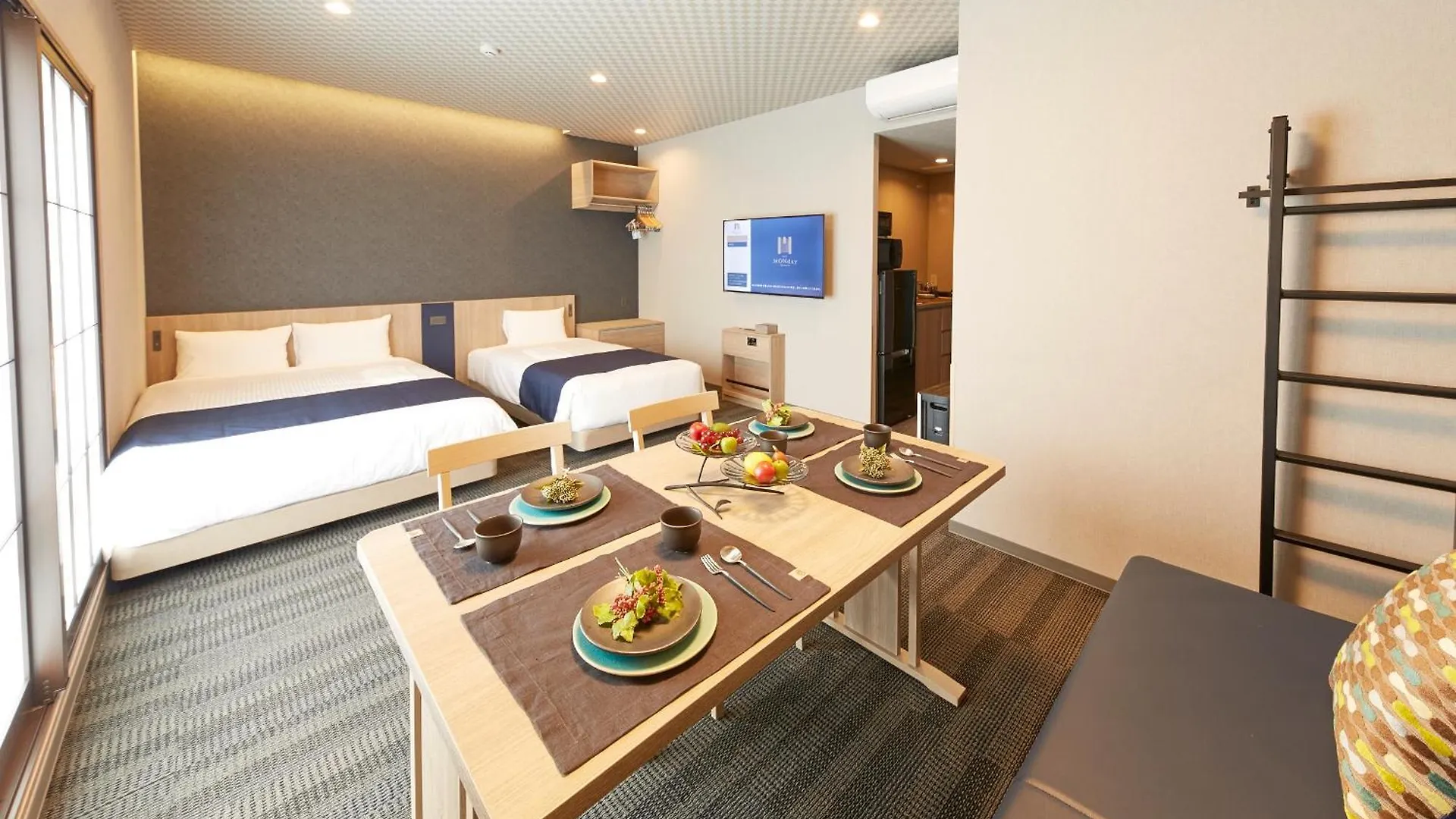 Monday Apart Premium Ueno Okachimachi location