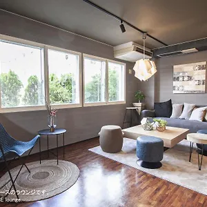 Apartment Uchi Living Suitengu Japan